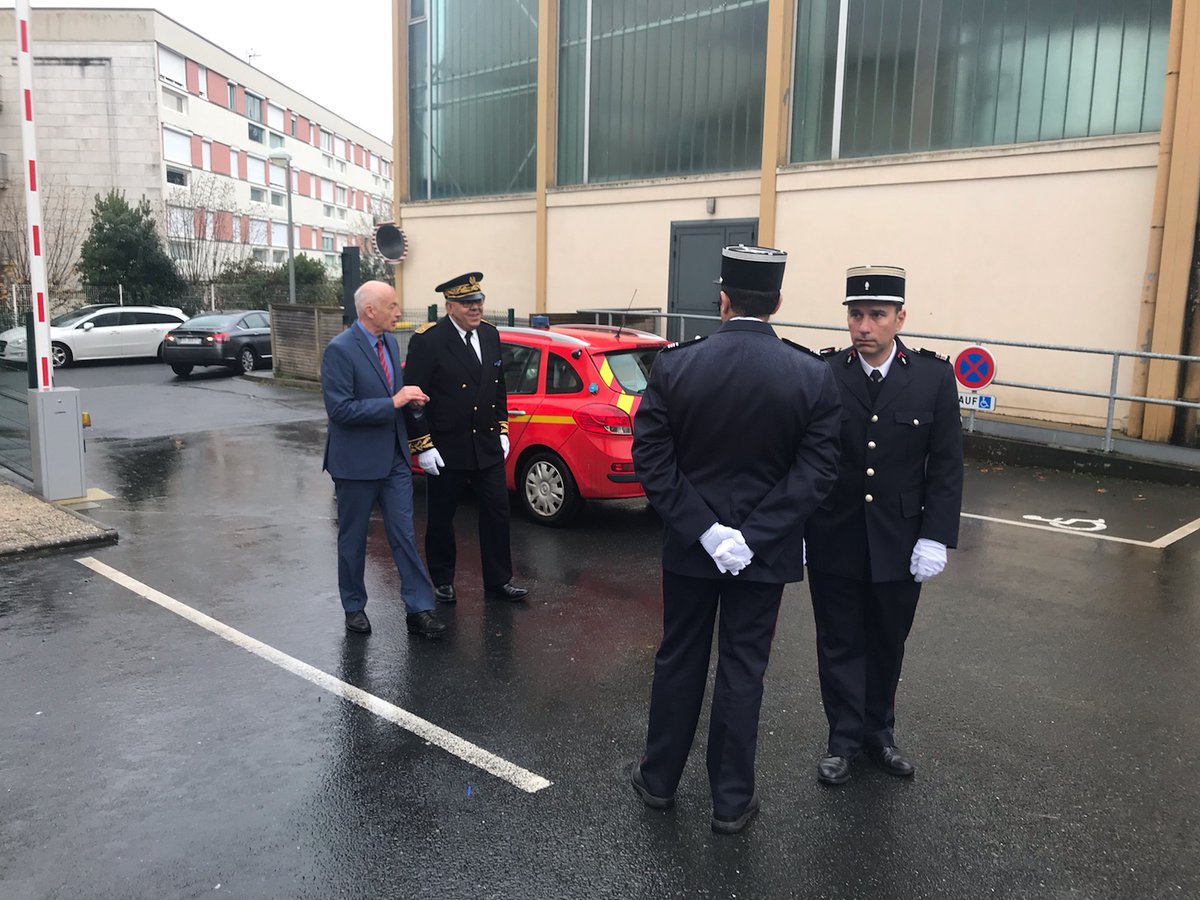 PBrault49's tweet photo. #Sainte Barbe @SDIS_49 de @choletagglo @Maine_et_Loire : Honneur Recueillement, Reconnaissance, Respect, Valeurs républicaines #engagement #secours #pompiers @PompiersFR @SecCivileFrance . Un grand Merci pour cette belle cérémonie 🚒🚒🚒 https://t.co/PszaqLDyU6