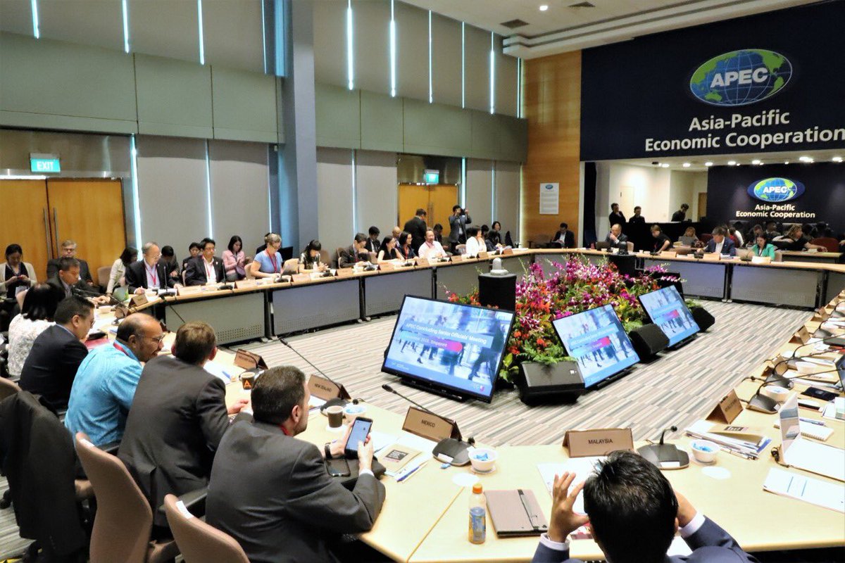 Hoy los Altos Representantes de las 21 economías APEC se reunieron en Singapur para dar cierre al año #APECChile2019. Chile dio cuenta de los resultados más importantes como anfitrión, como Mujer, Pymes y protección de océanos bit.ly/2OY4W9c