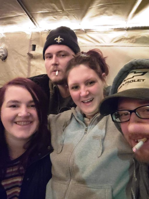 Had a fun ass night with some great friends and Happy Birthday to my bestie Teejay https://t.co/vCyX