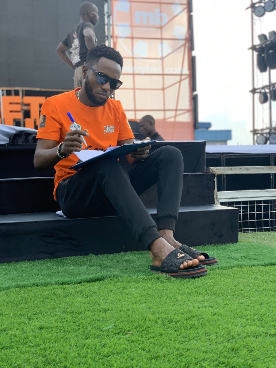 DAMIADENUGA's tweet image. We Getting set!
#MerrybetCelebrityFC