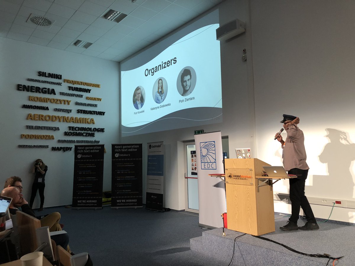 lukasborawski's tweet image. Let’s begin #ConFrontJs #conference #javascript #warsaw #warsawJS