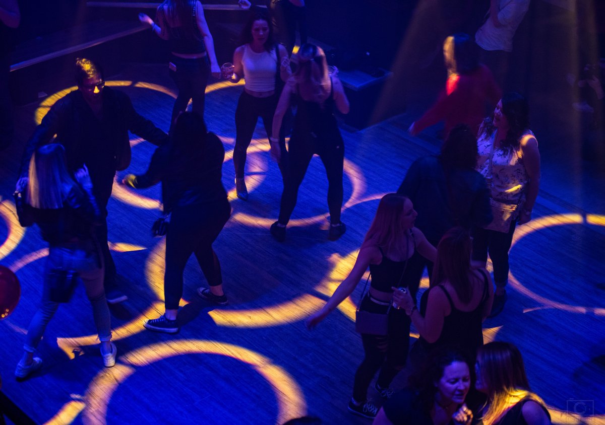 BackAlley_yyc's tweet photo. Nothing but great times &amp; fantastic food, thanks to  everyone who came out 2 Back Alley Nightclub for our Grand opening! Amazing food served up by all the staff @GrumansDeli ! Thank U 4 the support tonight, Calgary, you're the best! See U tomorrow night! Photos: @aurorachaseryyc https://t.co/lvjboYIptD