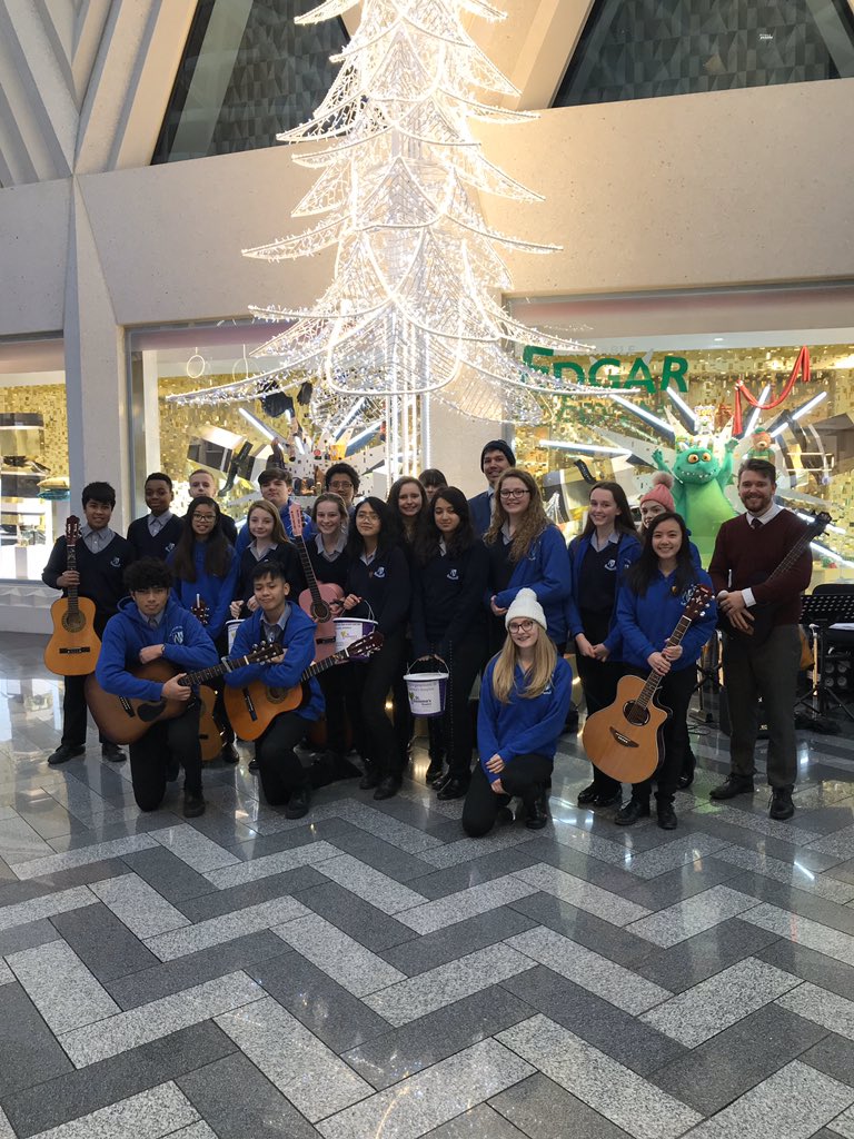 msmpai's tweet photo. 🎶 🎄 Christmas busking at Victoria Gate Leeds. Raising money for @stgemmashospice @leedsirish @LufcFoundation https://t.co/VN584WBDV9