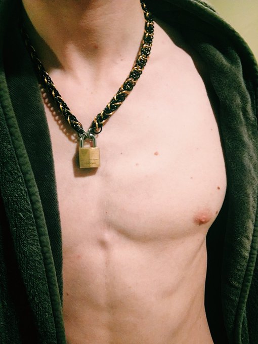 Puppie&rsquo;s bedtime! Need cuddles 🥰 https://t.co/5HSeEgre77<a href="/tag/blowjob"class="tags"><span>#blowjob</span></a><a href="/tag/gayporn"class="tags"><span>#gayporn</span></a><a href="/tag/humanpup"class="tags"><span>#humanpup</span></a>