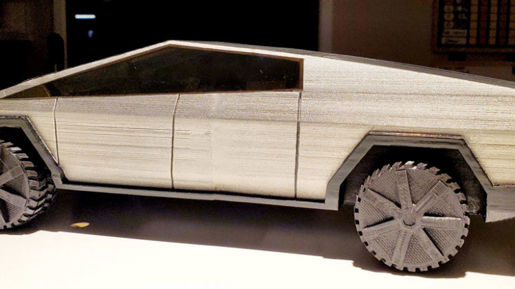 __ElectroUA__'s tweet photo. The American fan of Elon Mask has "printed" a large-scale model of the Tesla Cybertruck on a 3D printer
#electroua #letsmakeelectrouagreat #electrofuture #chargingstation https://t.co/mOi4nW3GIn