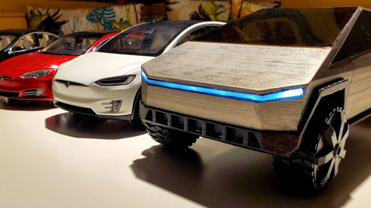 __ElectroUA__'s tweet photo. The American fan of Elon Mask has "printed" a large-scale model of the Tesla Cybertruck on a 3D printer
#electroua #letsmakeelectrouagreat #electrofuture #chargingstation https://t.co/mOi4nW3GIn