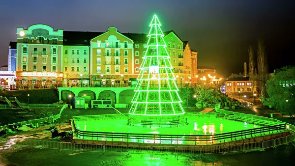 #Ryazan was declared "New Year's capital" of #Russia &amp; now waiting for guests from around the globe! The city will host a variety of events from winter sports shows to concerts &amp; fireworks! If you ever wished to #VisitRussia, Ryazan is your top destination this festive season!