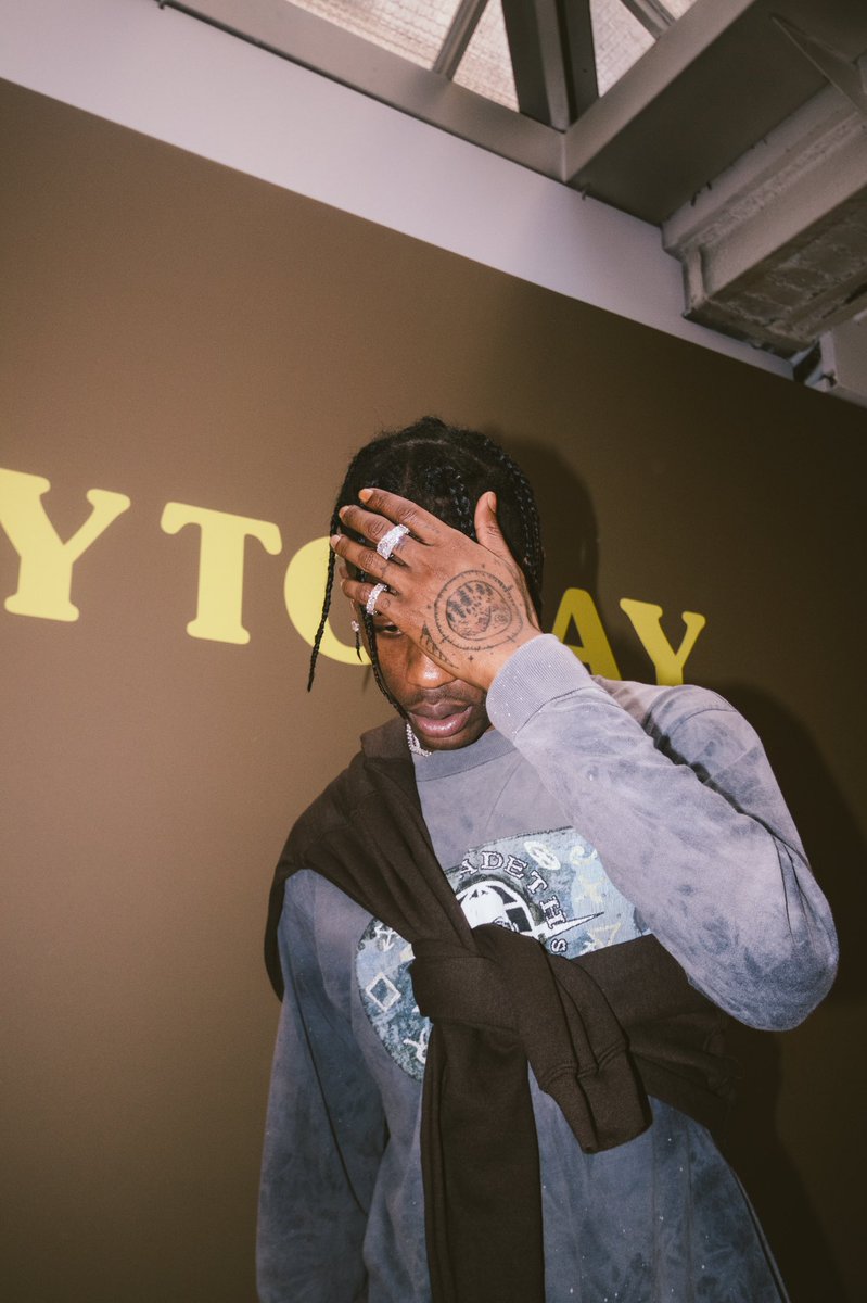 iyadbgx's tweet photo. Je suis vraiment fière de mes photos de @trvisXX https://t.co/OvHxsUCKnf