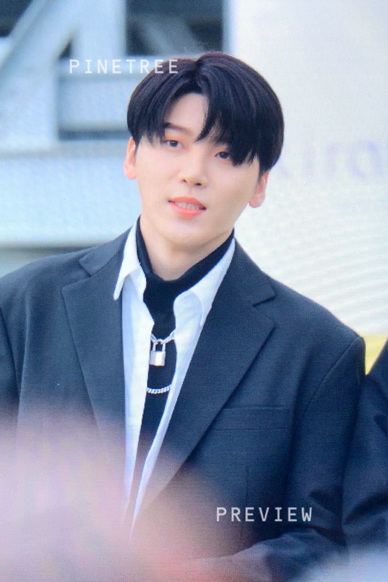 19940924com's tweet photo. 191207 카치죠지 1부🌲🌲 #스누퍼 #SNUPER #최성혁 #우성 #WOOSUNG  #ウソン #최잘생사랑한다 @snuper6
🤩🤩
사진:퍼피님 https://t.co/Wi1qUVT4N2