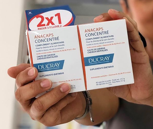 Mercadermo's tweet photo. Oferta Pague 1 lleve 2 Anacaps tratamiento anticaída de cabello para hombres y mujeres. Gracias a su fórmula, Anacaps aporta al bulbo piloso los nutrientes esenciales para mantener fuerza y vitalidad, estimula el crecimiento del cabello. Whatsapp 3144748341 Cali. https://t.co/z6tvooTlZH