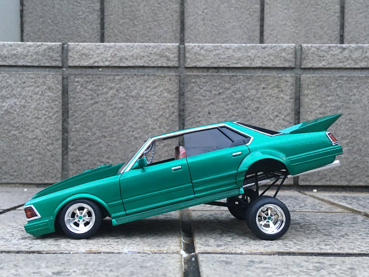 見納めください。 イケてないフジミ製430セドリックです。 #悔しかっ