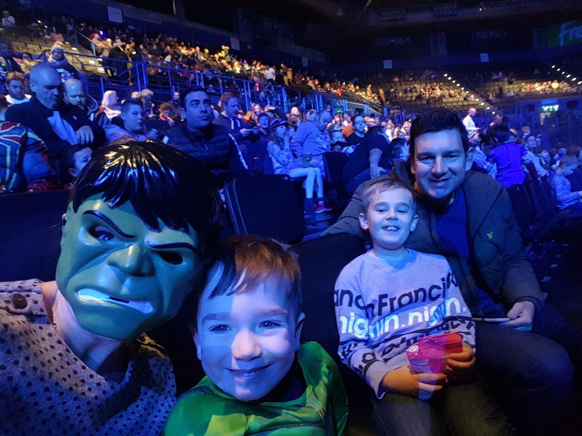 Nicola Thomas tweet media