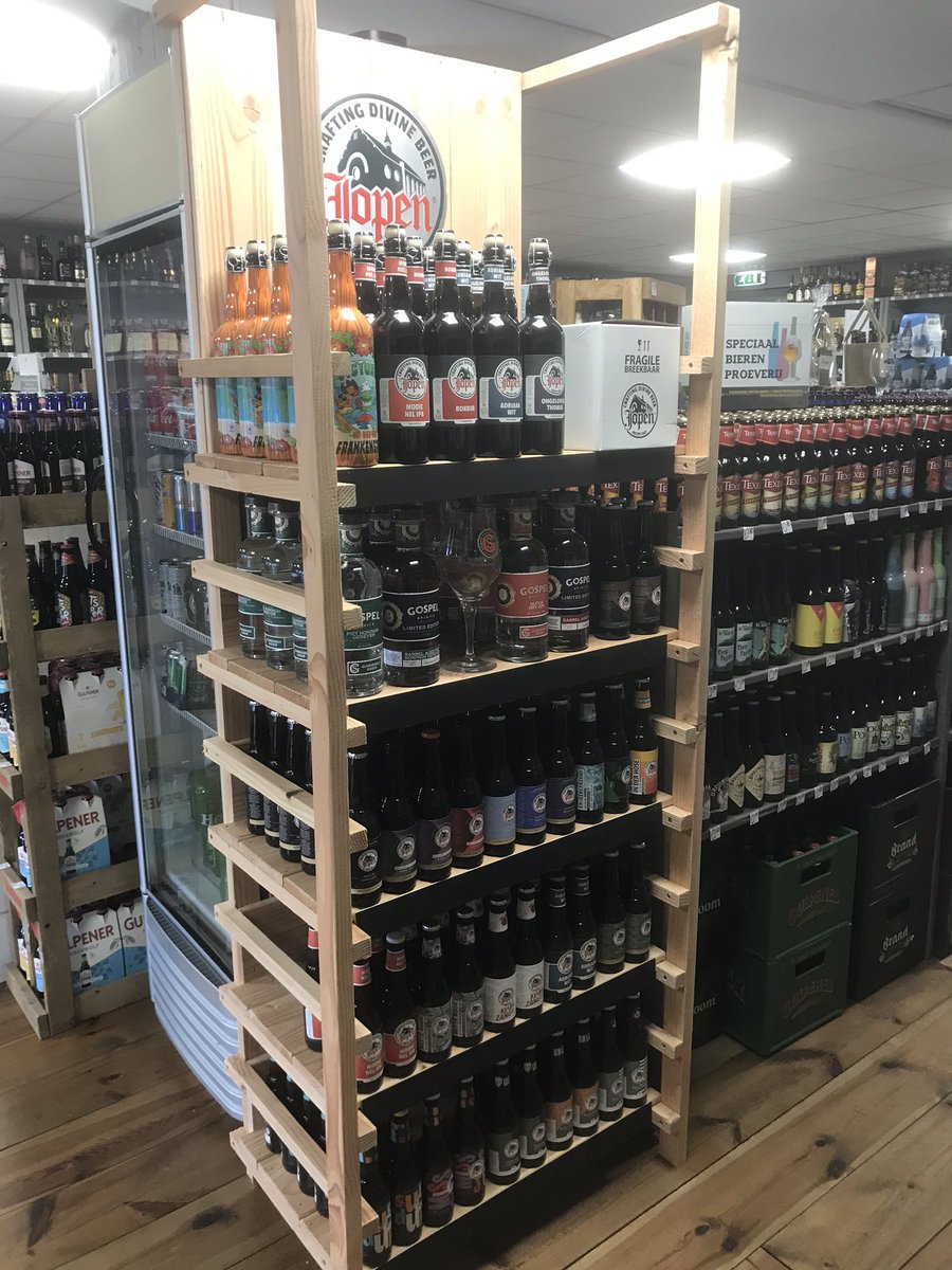 Op dit moment hebben wij een ruim assortiment van Jopen op voorraad staan. Van wit bier tot barrel Aged. En jenever en gin. Bij aankoop van een fles gin een coppaglas gratis.