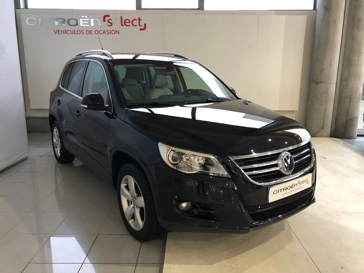 GrNoya's tweet photo. ¿Te gusto? Pues, te estoy esperando en #GrupoNoya por solo 12.000€.
🚘 Volkswagen Tiguan 2.0 TDi 140 CV Tiptronic🚘

Descubre todos los detalles 👉 https://t.co/0VHhc0iwyR https://t.co/jVXYzaoaN5