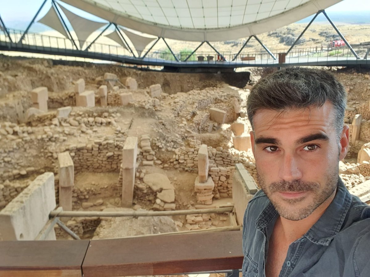 BalearsFCiencia's tweet photo. Anem #DeViatge 🧳🛫 amb @albertofersie i visitarem no un sinó dos llocs diferents: #Argentina 🇦🇷 i #Namíbia 🇳🇦. https://t.co/hZoTX05yyx