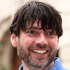 churnwell's tweet photo. Surprised to hear Alex James was in some sort of band. I know him chiefly as a master cheeseman whose demonstration at the Curry Mallet and Wrantage Cheese Fayre '16 received high praise from myself and Garry Bushell. #ShappsIsTheChap https://t.co/irVB72HZR8