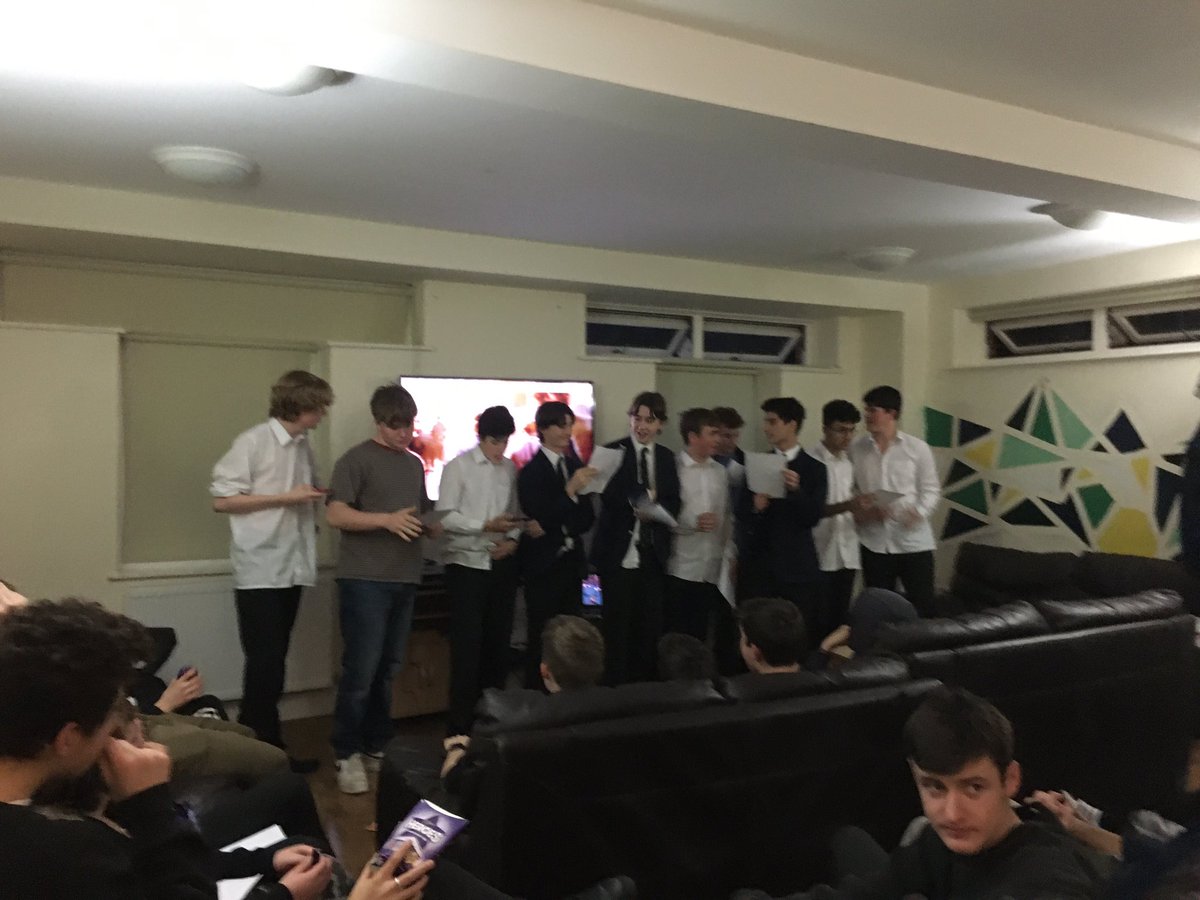 An enjoyable last evening with a House Christmas Singing competition judged by Yasmin. The boys put up a good effort but the Tutors showed them how it was done with a ‘masterclass’ of East 17 Stay another day.