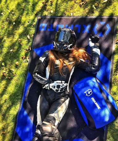 Rest day 👌☺
📸 @haneczka1997
#weekend #weekendvibes #weekendmode #saturdayfeels #xlmoto #xlmotobackpack #hjchelmets #alpinestars