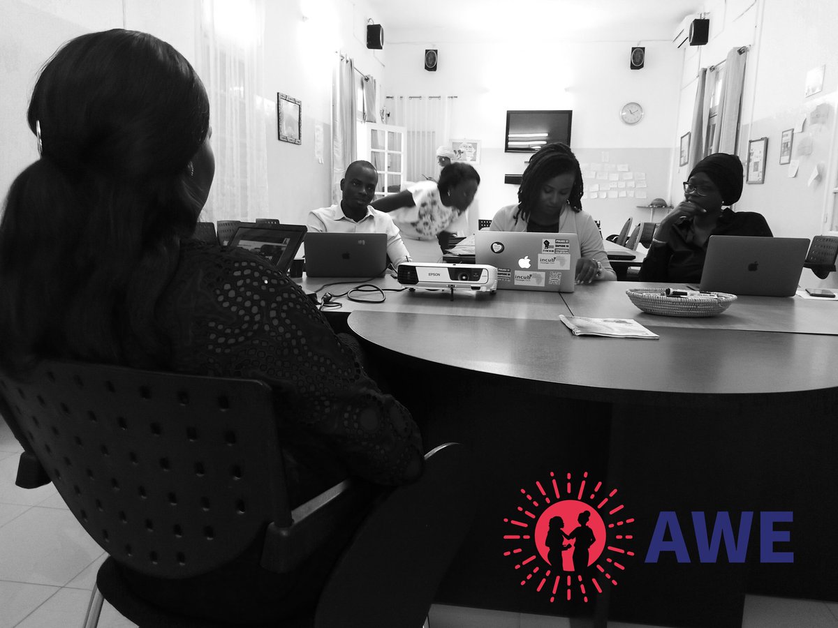 AweSenegal's tweet photo. jour des présentations des projets que nos "Women Entrepreneurs" ont fait murir pendant plusieurs mois à travers l'apprentissage par les cours en ligne, le suivi et la facilitation, les partages d'expérience des "guests speakers" et les "site visits". #AWEEnergized #AWESenegal https://t.co/mcxu6NWdn0