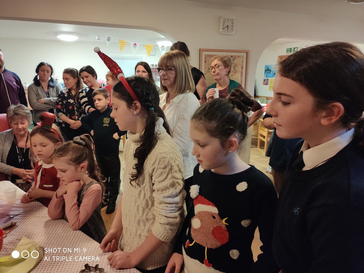 Louise stratton tweet media