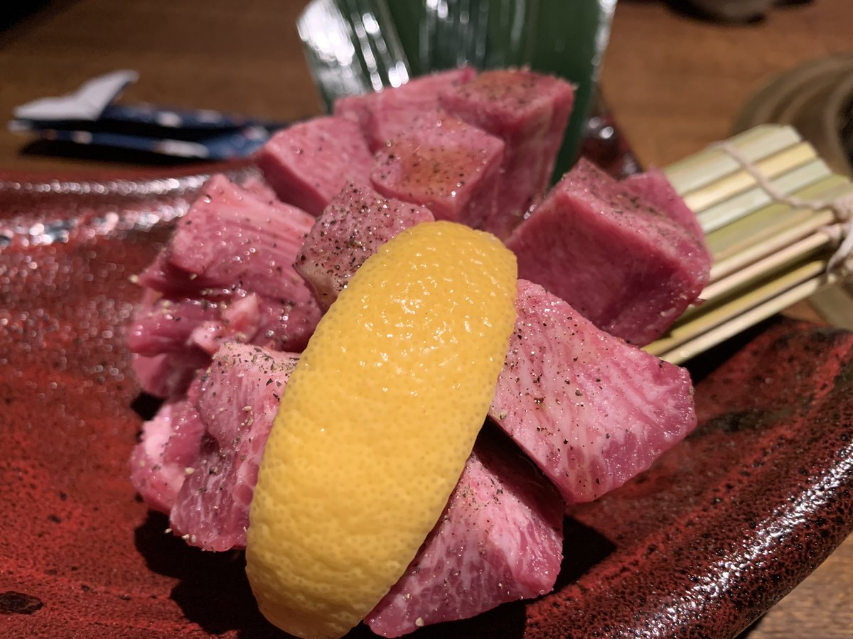 RYO_DAGANE's tweet photo. 実は1歳じじいになったので近所の焼肉屋に行った😁 https://t.co/yfSgegGRQj