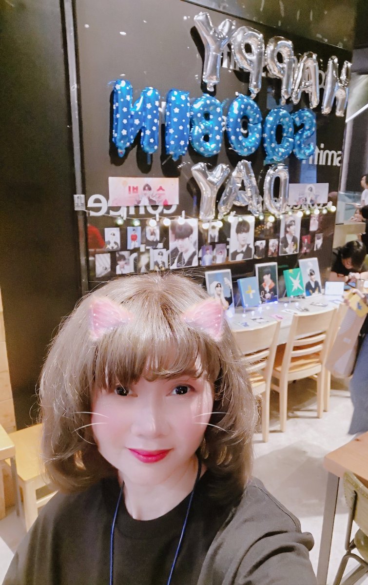 Carol__LovesBTS's tweet photo. #FirstSnowSoobinSG
#MOA #Soobin
@TXT_members

A small but lovely event with beautiful decorations and cupsleeve. 😍😍 https://t.co/vHsT295oRv