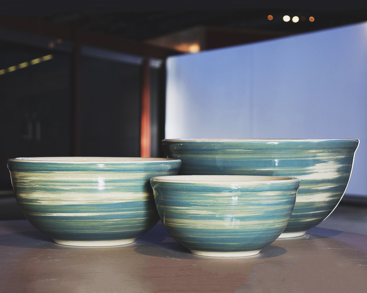 RETWEET, LIKE THIS POST &amp; FOLLOW OUR TWITTER TO ENTER TO WIN A 8” MEDALTA BOWL GIFT BASKET!

A good ol' classic set of Medalta bowls for this beautiful Saturday ($155 for all 3)! This is gift #7 of 12 for Medalta’s 12 gifts of Christmas.

Winner will be chosen on Dec 20th