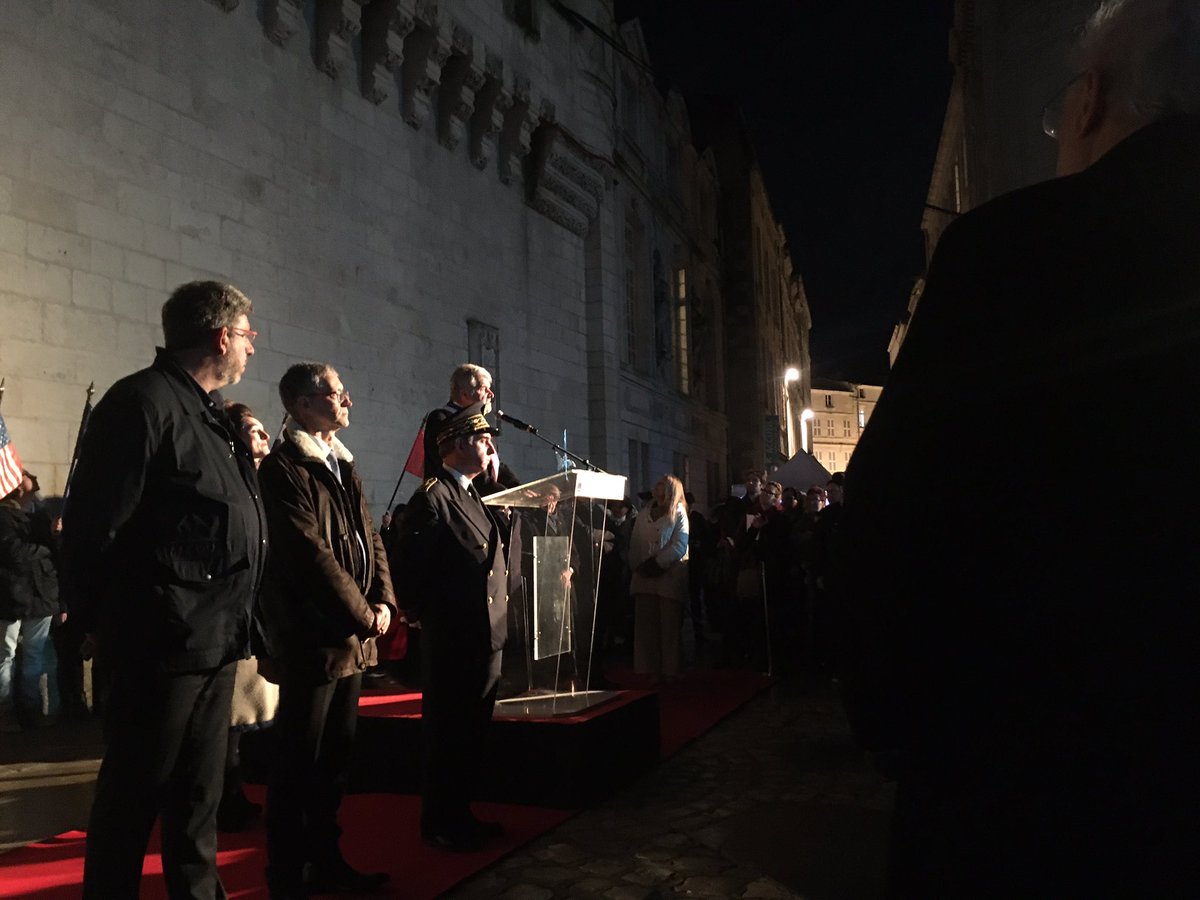Sophie Wahl (@wahlsophie) on Twitter photo #inauguration à #Larochelle par <a href="/JFFountaine/">JF Fountaine</a> : l’Hôtel de Ville renaît de ses cendres <a href="/F3PoitouChtes/">France 3 Poitou-Charentes</a> #inauguration à #Larochelle par <a href="/JFFountaine/">JF Fountaine</a> : l’Hôtel de Ville renaît de ses cendres <a href="/F3PoitouChtes/">France 3 Poitou-Charentes</a>