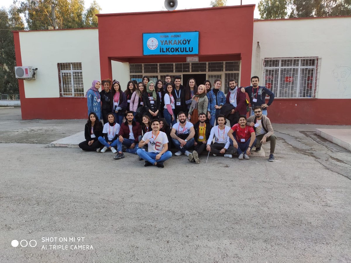 Mersin TOG (@togm1) on Twitter photo Okul atağında ilk gün tamamdır ❣️Eğitimde fırsat eşitliği için yola çıktığımız projemiz adım adım ilerliyor 💞 Unutma sen yoksan bir kişi eksiğiz
<a href="/TOGVakfi/">Toplum Gönüllüleri Vakfı</a> Okul atağında ilk gün tamamdır ❣️Eğitimde fırsat eşitliği için yola çıktığımız projemiz adım adım ilerliyor 💞 Unutma sen yoksan bir kişi eksiğiz
<a href="/TOGVakfi/">Toplum Gönüllüleri Vakfı</a>