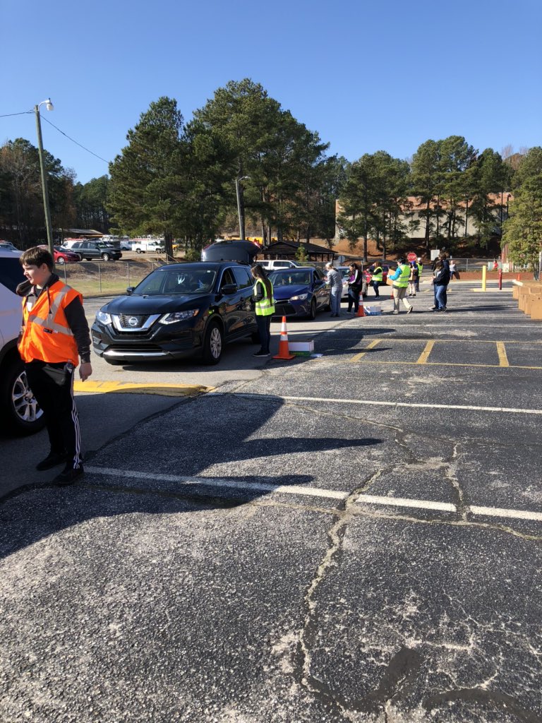 Kevin Coleman (@kevincolemanccs) on Twitter photo Annual CCS refurbish computer give away is in full swing! Over 100 students working to distribute 500 computers to families! <a href="/CumberlandCoSch/">Cumberland County Schools</a> Annual CCS refurbish computer give away is in full swing! Over 100 students working to distribute 500 computers to families! <a href="/CumberlandCoSch/">Cumberland County Schools</a>