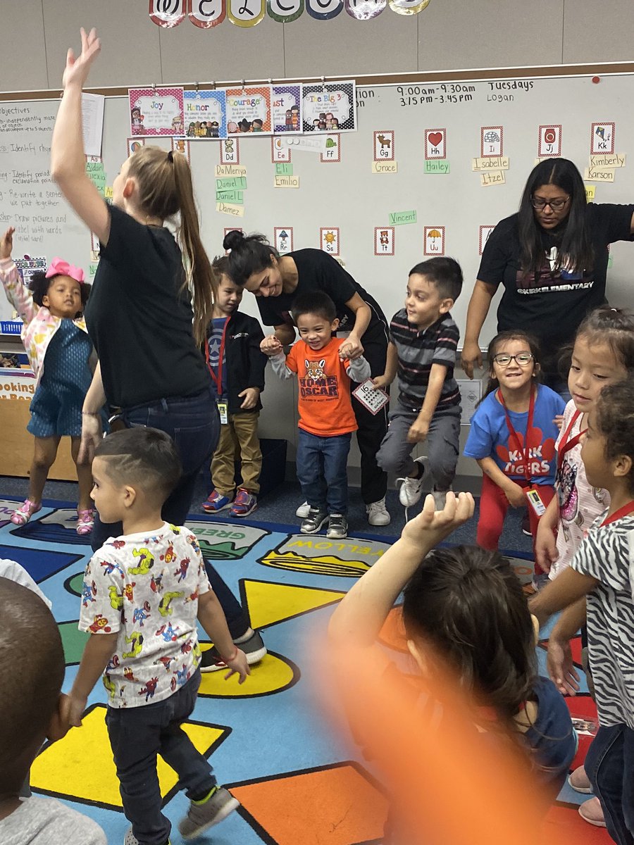 mrsvacasclass's tweet photo. Shoutout to @MsIrvin3 for always bringing her students down to our class for kinder music and having such great energy always with our PPCD pre K students 💛💛 you ROCK! https://t.co/QNixRQ7SpY