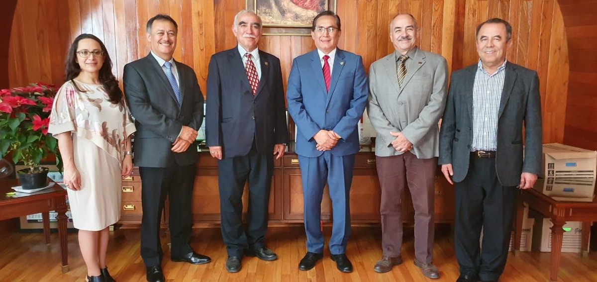 OIRSAoficial's tweet photo. #México 🇲🇽  Director ejecutivo de @OIRSAoficial, Efraín Medina, y representantes del Organismo en #Guatemala y #México realizaron visita oficial a Universidad Autónoma Chapingo https://t.co/BguLcNbMFE