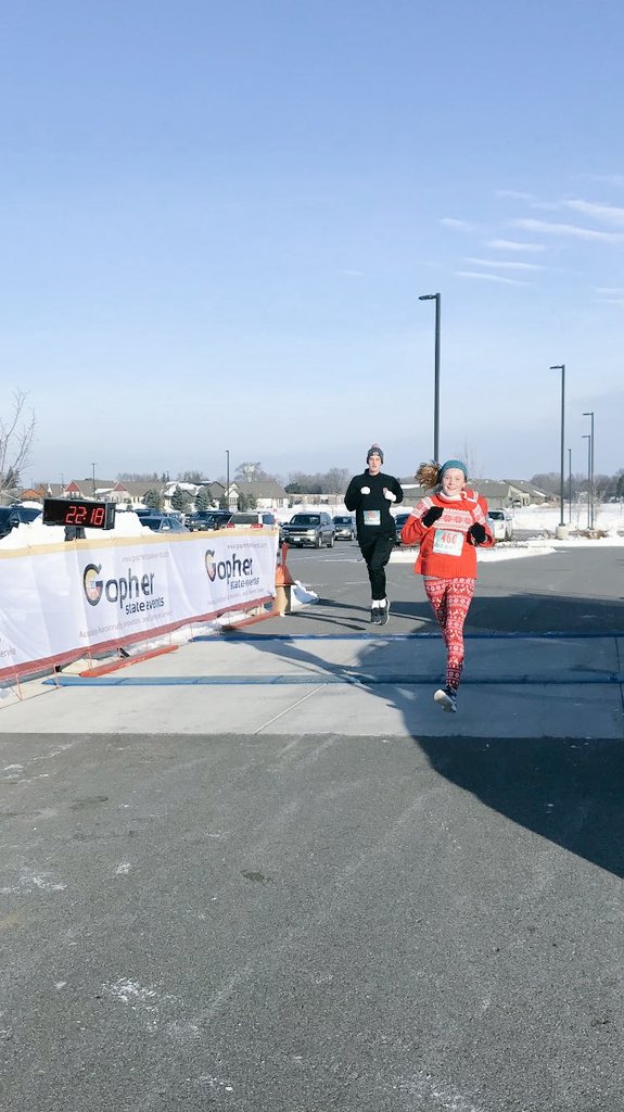 apollotf1's tweet photo. Congrats @BVerkinnes and @cecimcnair on their runs at the Snowflake Shuffle this AM! Brooke was 4th female overall and 2nd in age group and Ceci was 3rd in her age group and 11th female overall! #WinterRunning #DistanceGirls #SnowFlakeShuffle #OffSeasonTraining @ShopEnduRUNce https://t.co/4hlRXj1RZL