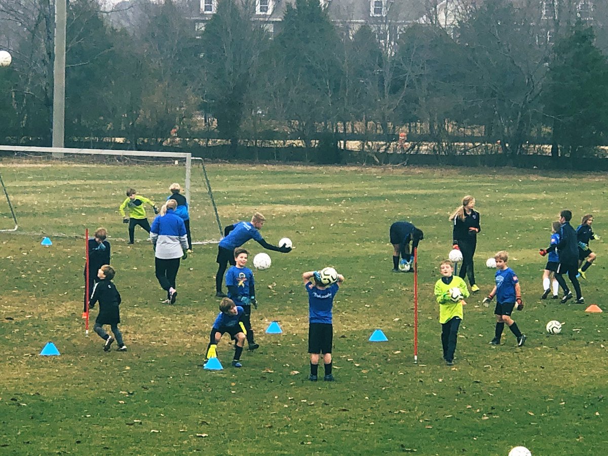Our GKs are out in full force this morning at our TSC GK Clinic! Love seeing these players put in such hard work 👊

🔵⚪️🔴⚽️
#DevelopingExcellence