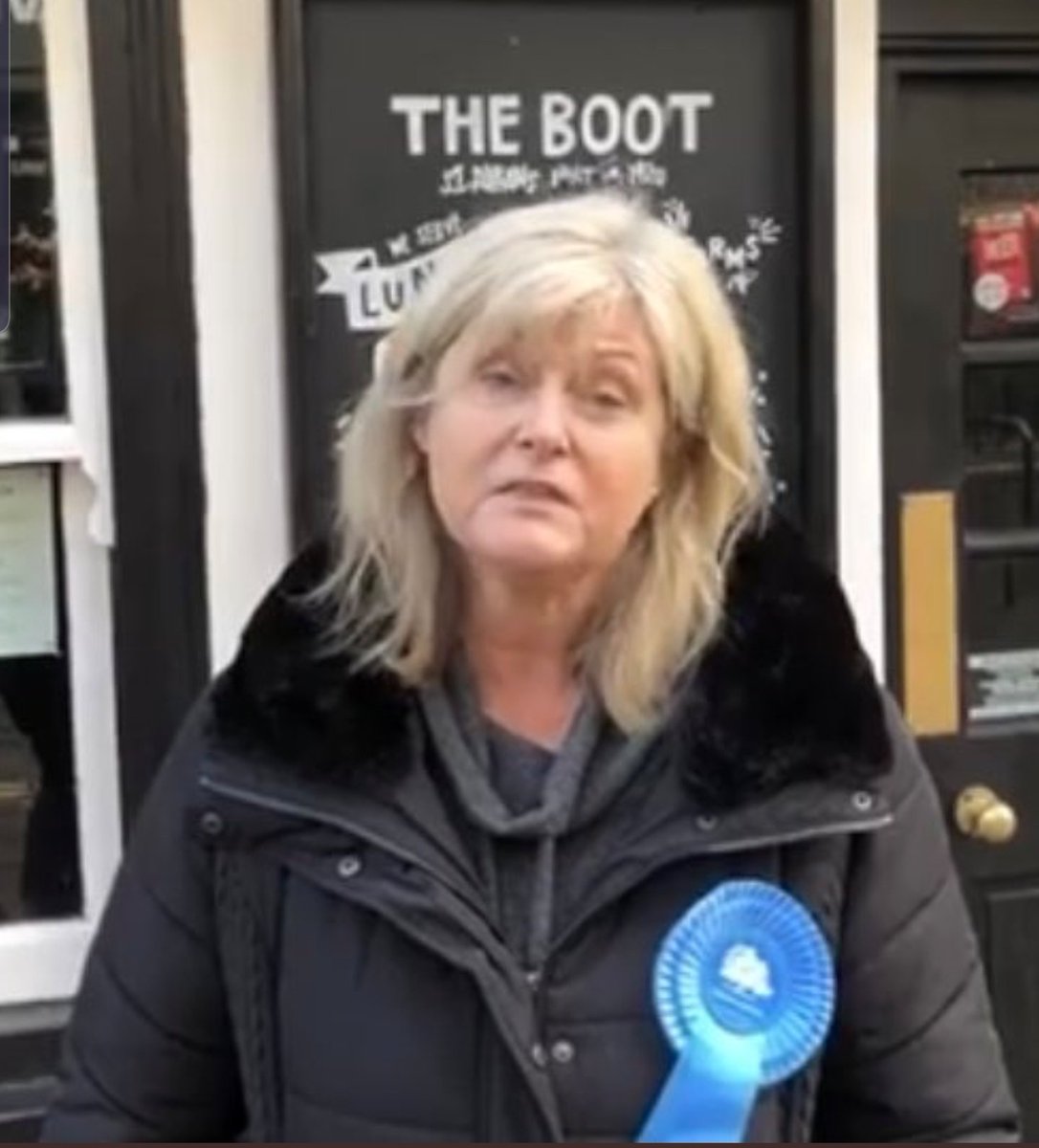 FightingAnne's tweet photo. @joswinson Thank you Jo, sure my fellow #StAlbans constituents appreciate the show of support for @libdemdaisy.
Looking forward to giving tired old #AnneMain 🐮 The Boot! https://t.co/Tmw0OSK8wj