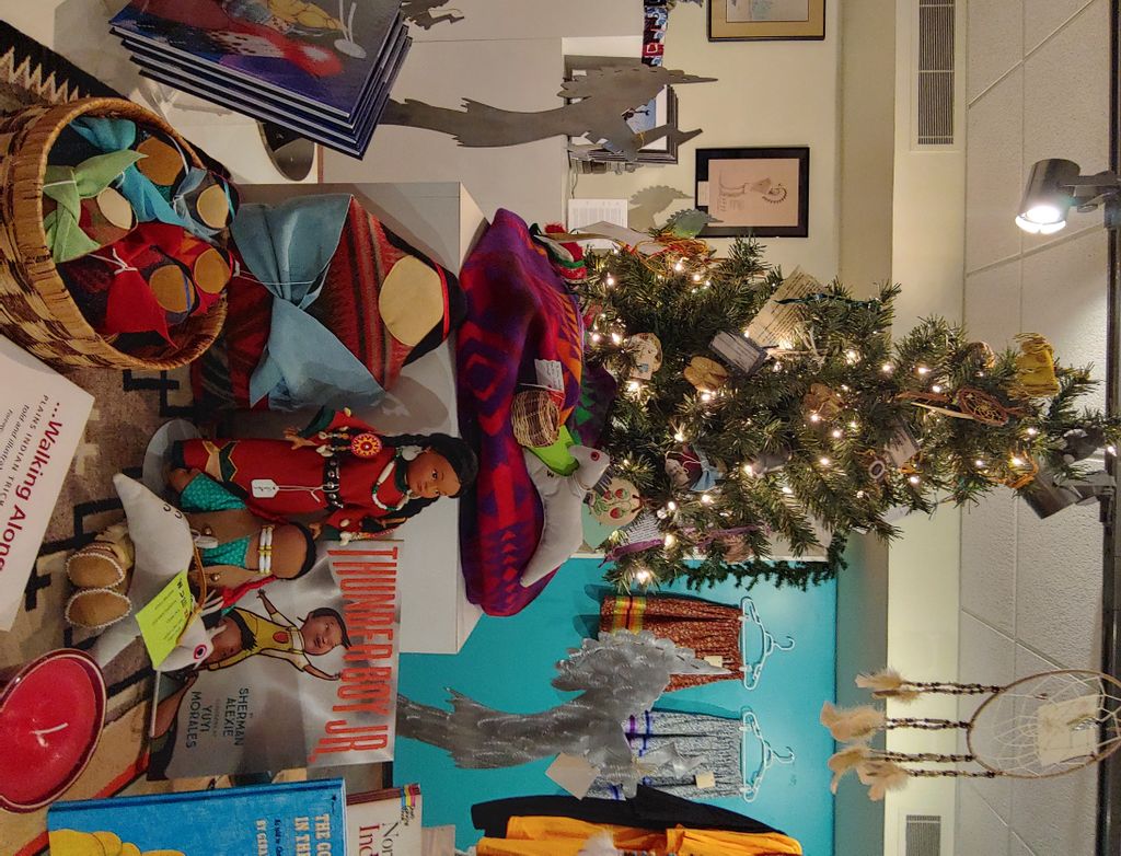 WichitaMAAIC's tweet photo. Something for every elf! We've stocked our gift shop with handmade gifts for the season. We're open Tuesday -Saturday,  10-4. #shoplocal  #supportyourlocalanything
#nativemade https://t.co/HKn3J5EBVA