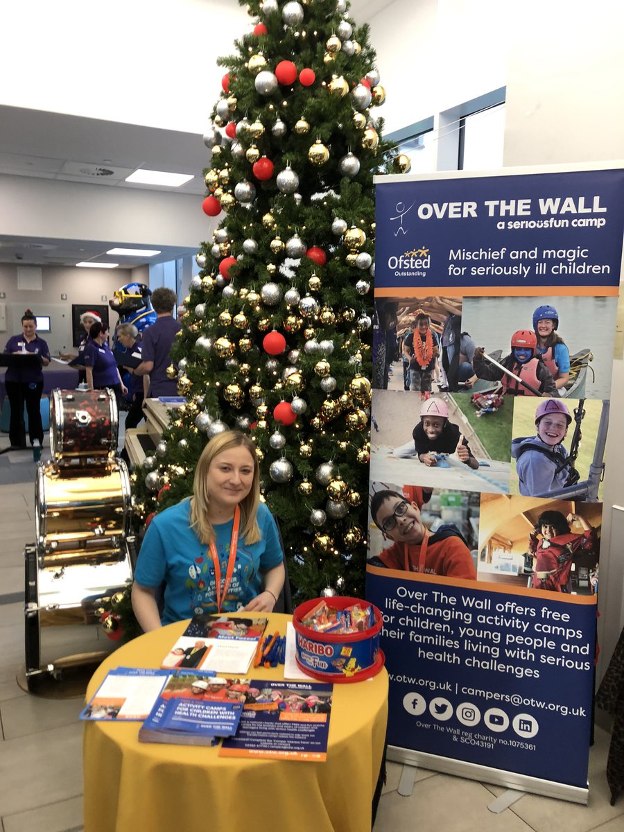 BecsTheOT's tweet photo. @BCHhands  Christmas coffee morning sharing information on @BreatheAHR arts in health projects &amp; Breathe Magic with families! Lovely being back where I learnt so much!  Thanks @BWCHBoss @BWC_NHS https://t.co/7RnBkuAmK6