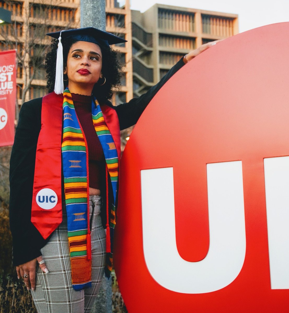 kayla1butler's tweet photo. 7 days to go and:
A whole lotta community meetings
6 internships
5 music ensembles 🎷
4 pre-professional clubs to lead
3 transcripts (UIC ✈️ Carnegie Mellon)
2 hospital stays, 2 minors =
1 summa cum laude Honors degree.
godgaveyouwhatyoucanhandle 🚴🏽‍♀️ #GradSzn

@ron_stoppable__ 📸 https://t.co/tFD08VNDqq