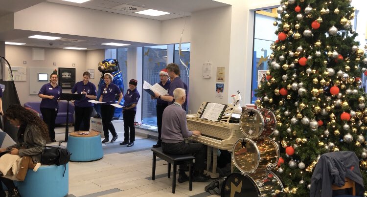 BecsTheOT's tweet photo. @excathedrachoir Singing Medicine @BCHHands Christmas party! #ItsBeginningToLookALotLikeChristmas https://t.co/S2xHRn8r7v