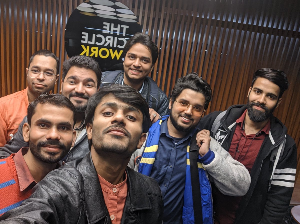 Shush_bharat's tweet photo. What a day with all these @techstarsrk @geekabhishek_ @naman_nan & Tech4tuber 👍❤️ #digitZERO1awards #digit #digitsquad @digitindia https://t.co/ocxEwP151b