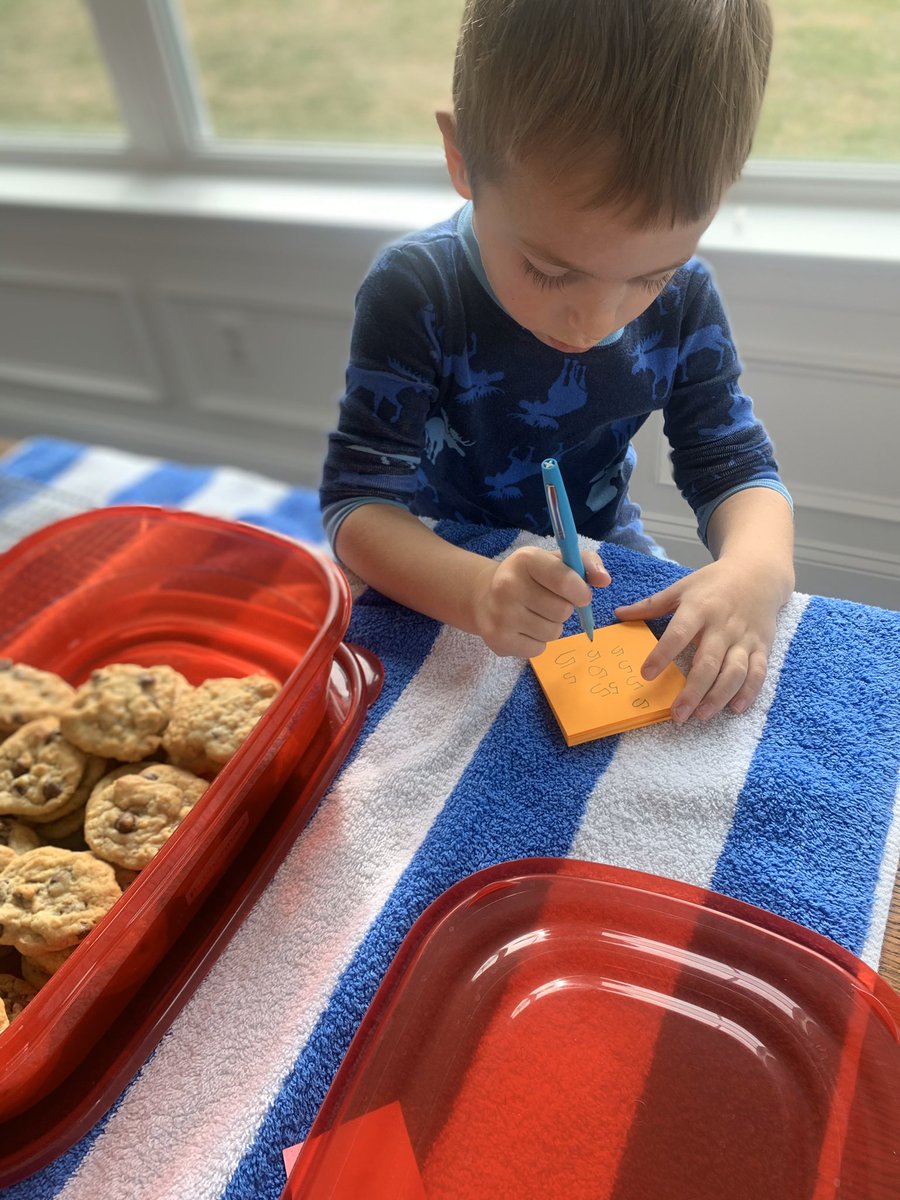 LNESRudmanPreK's tweet photo. Cookie baking or math lesson? https://t.co/ID2ZzGinuv