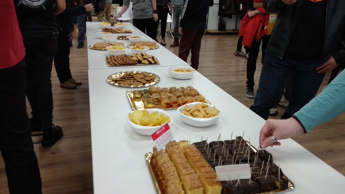 ICOAcat's tweet photo. Preparats per la sessió de Networking? 🤤😁

#AprenDev https://t.co/oI1t2j4tEB
