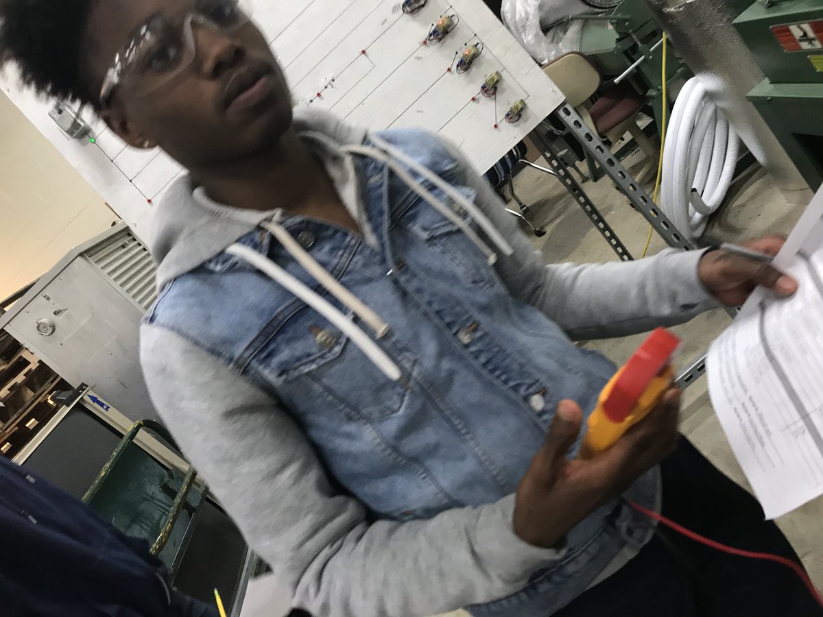 Will Willis tweet media