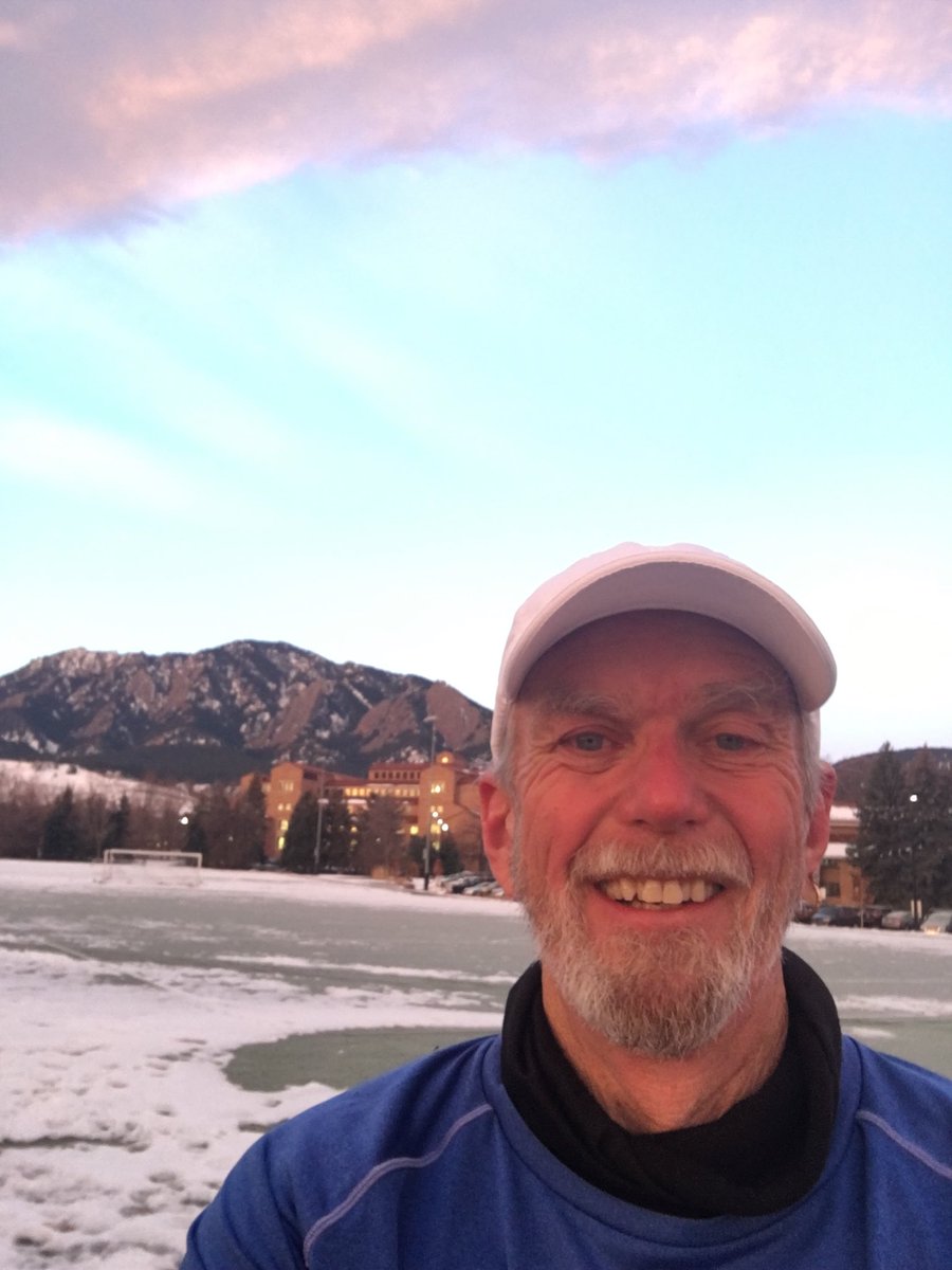 Petersummerwolf's tweet image. Pre Race Warmup #colderboulder