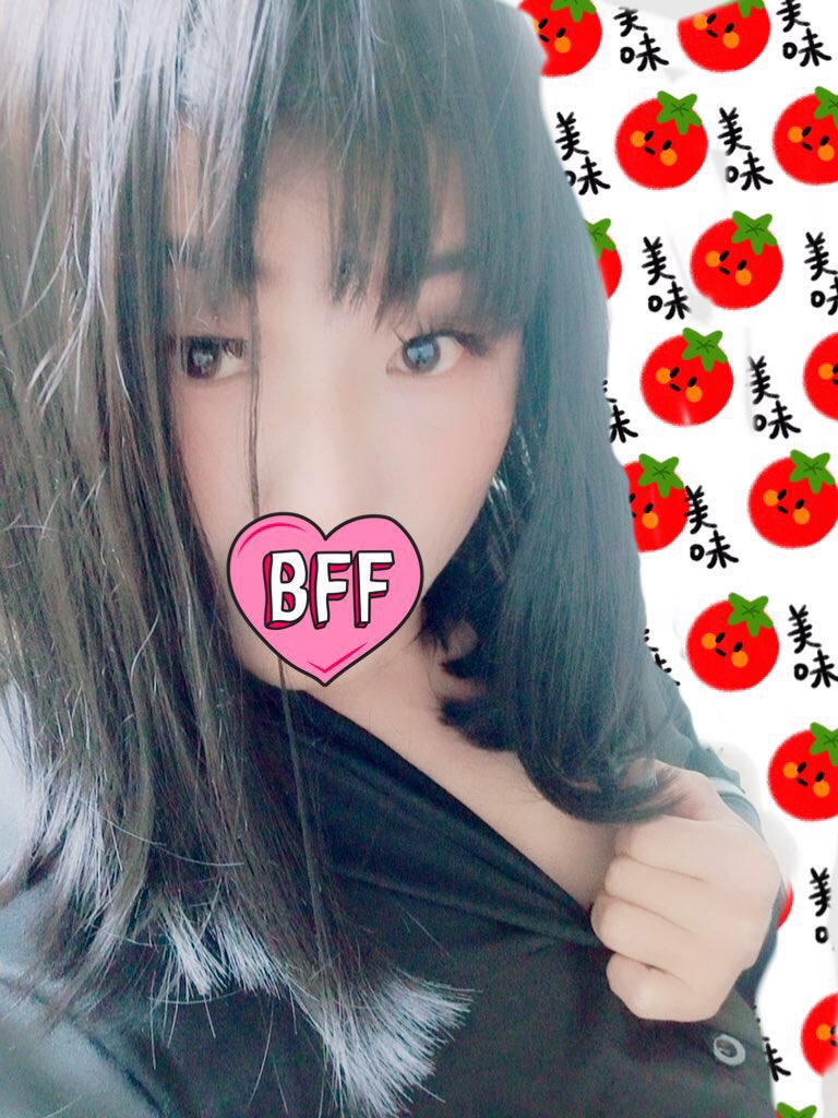 ShouShouNoLock's tweet photo. 起飞！
伪街时间到，虽然我可能会冻死！
在想要不要巨乳出门……
🤣🤣🤣
#伪娘 #女装子 #伪街 #Crossdress https://t.co/dvBIk047A8