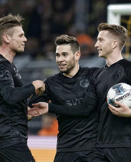 Dortmund all black cheap kit fifa 20