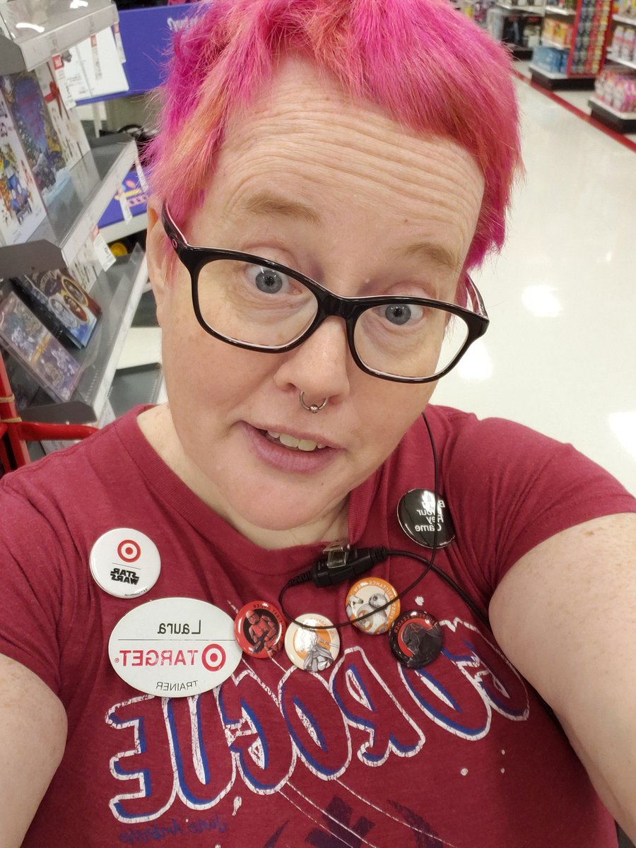 heyitslo25's tweet image. #targetfun