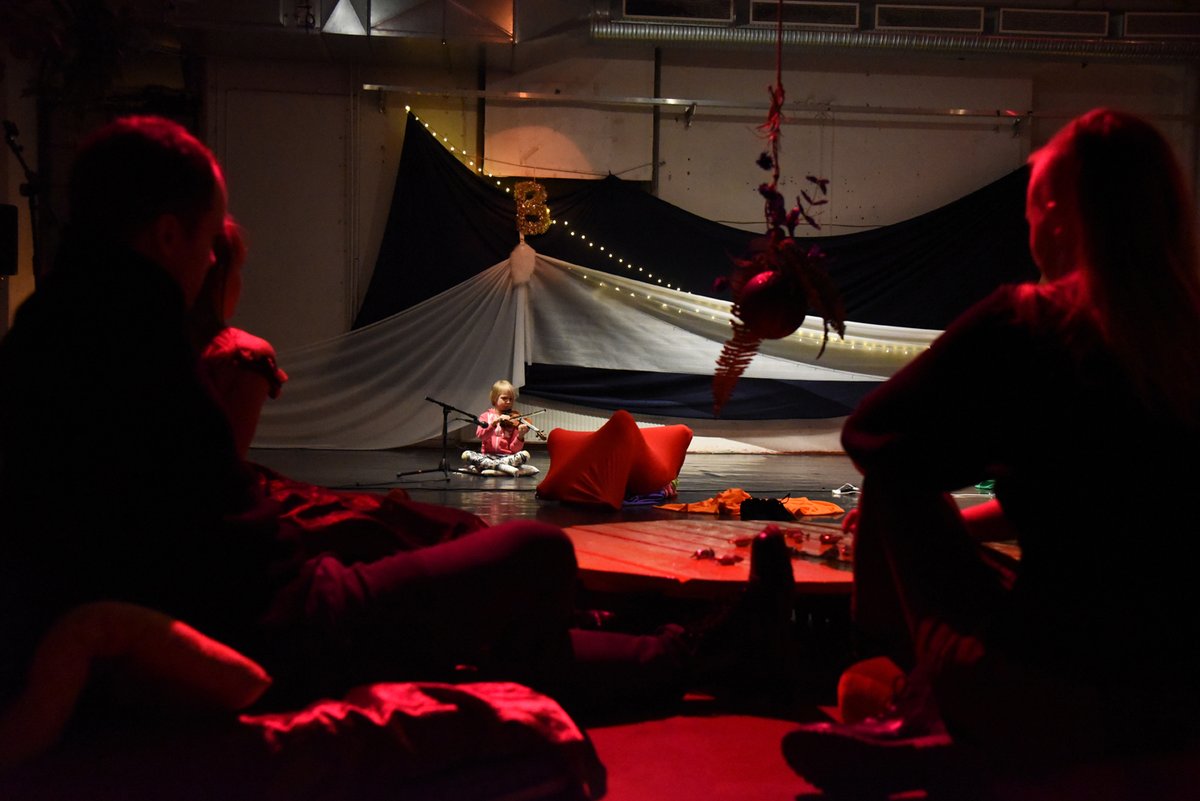 Incognito-Iltamat Indipendito 6.12.2019
Hanna Väätäinen 📷 Reino Koivula  #barkertheatre #barkerteatteri #kissmyturku #tanssinammattilaiset #läntinentanssinaluekeskus #danceinfo #itsenaeisyyspaeivae