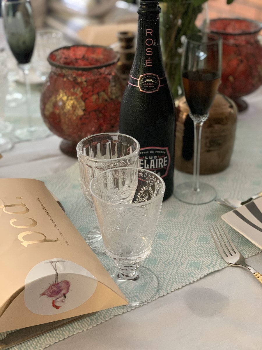 dr_lovelee's tweet photo. And there were party packs for the ladies!! ๐๐ฝ๐๐ฝ๐๐ฝ
Just because I am that person... ๐โฃ๏ธ๐
Gifts- personalized key rings ๐
#HostessWithTheMostest ๐ฅฐ
#WineClub ๐ท๐ท
#Basading ๐ฏโโ๏ธ๐ฏโโ๏ธ๐ฏโโ๏ธ
#WithinMyLadies ๐
#iThrowAMeanParty ๐ฅ๐พ๐ฅ https://t.co/9gubMqpP9N