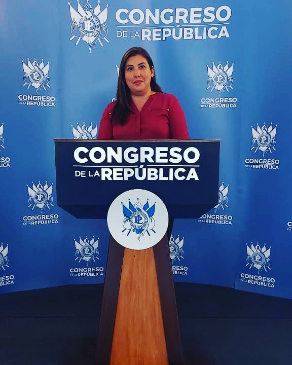 massielz's tweet photo. Y fué entonces que me sentí más que orgullosa....AGRADECIDA... porque encontré el lugar perfecto para poner mi granito de arena, soñando con que podemos construir un país mejor!
#MemoriaLegistativa #ArchivoyBiblioteca #generandocambio #un2020deRetos https://t.co/7GoysDKuJO